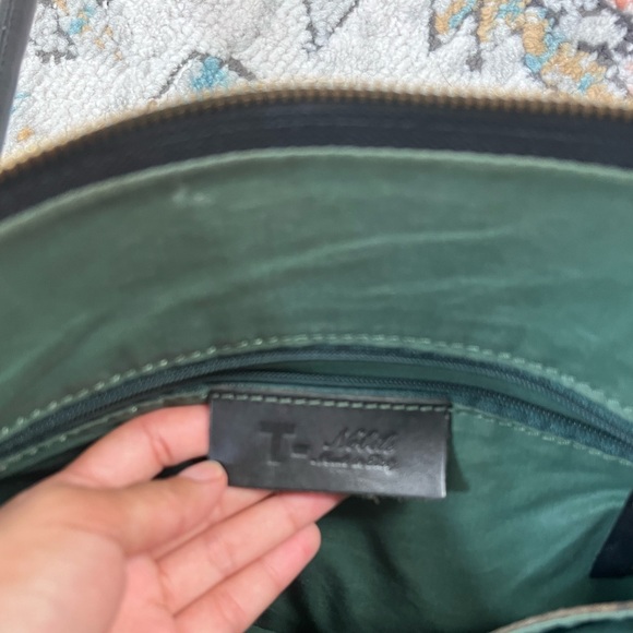 Vintage Made in Italy Leather Bag - Picture 5 of 12